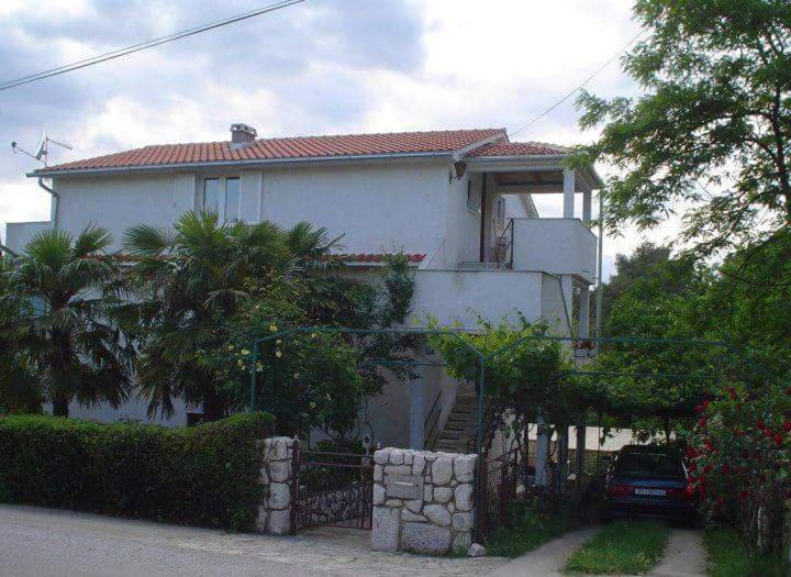Apartmani Elena Malinska Exterior foto