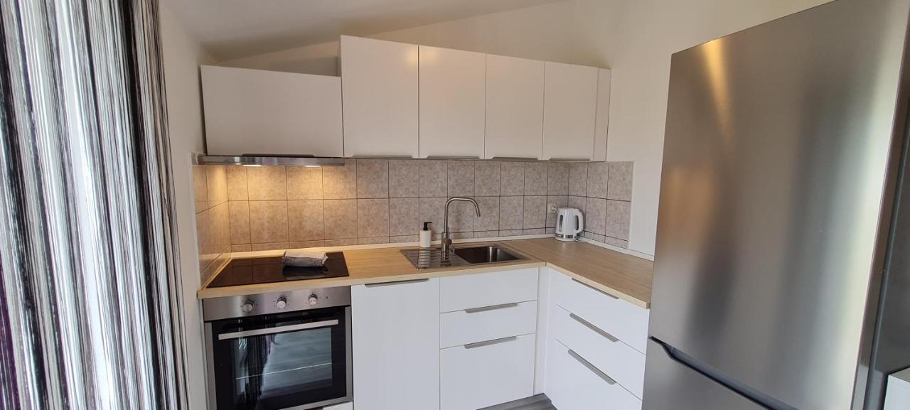 Apartmani Elena Malinska Quarto foto